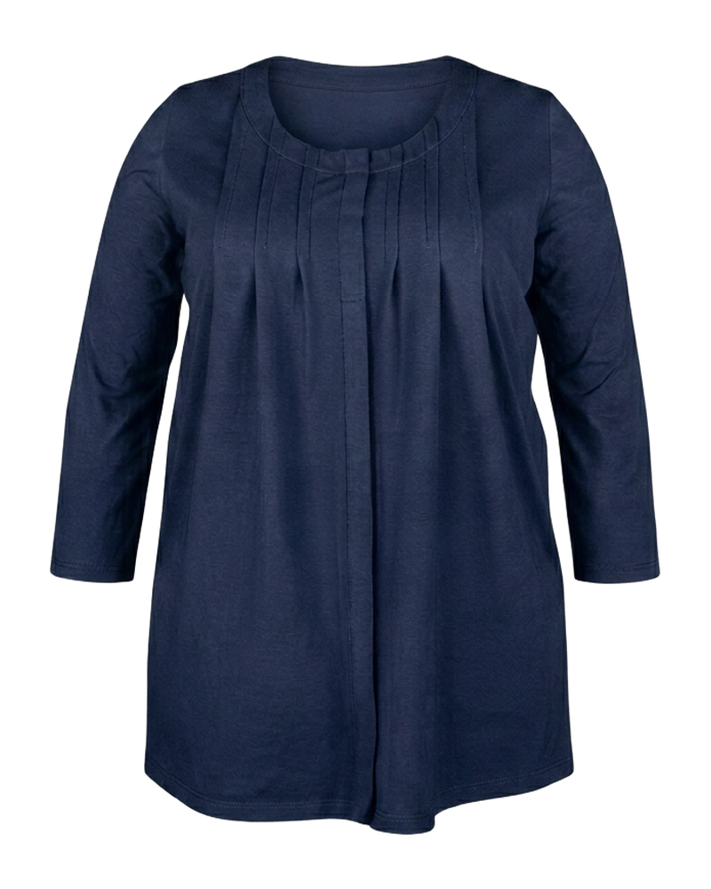 Pleated garment in navy